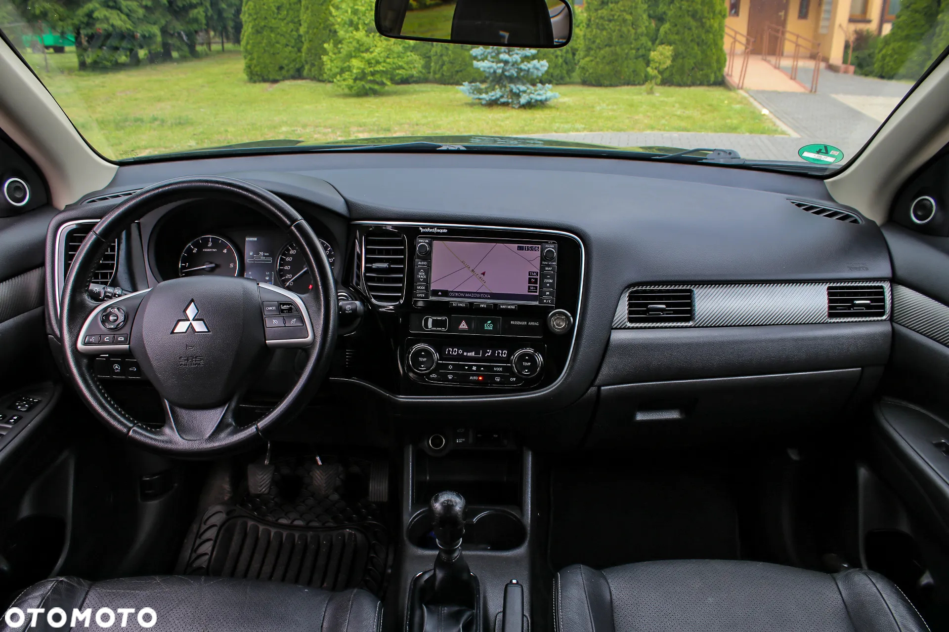 Mitsubishi Outlander 2.2 DI-D 4WD Instyle - 16