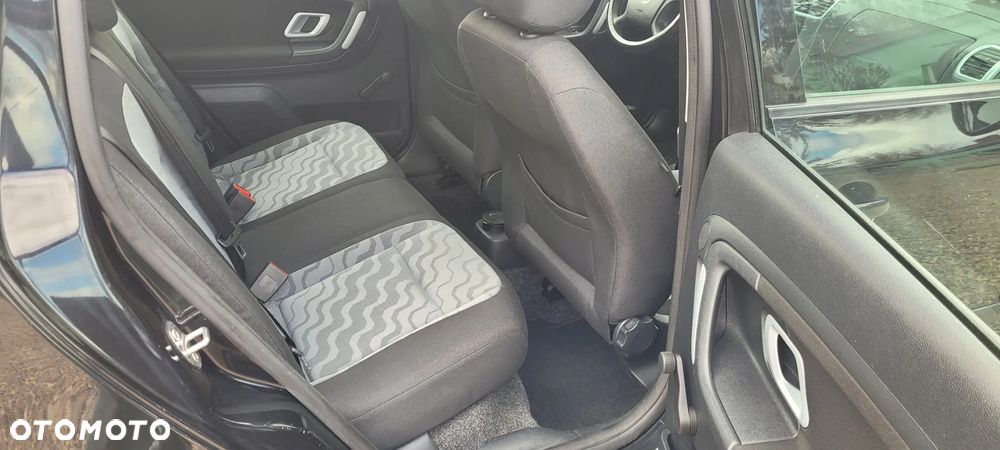 Skoda Fabia 1.2 HTP Elegance - 19