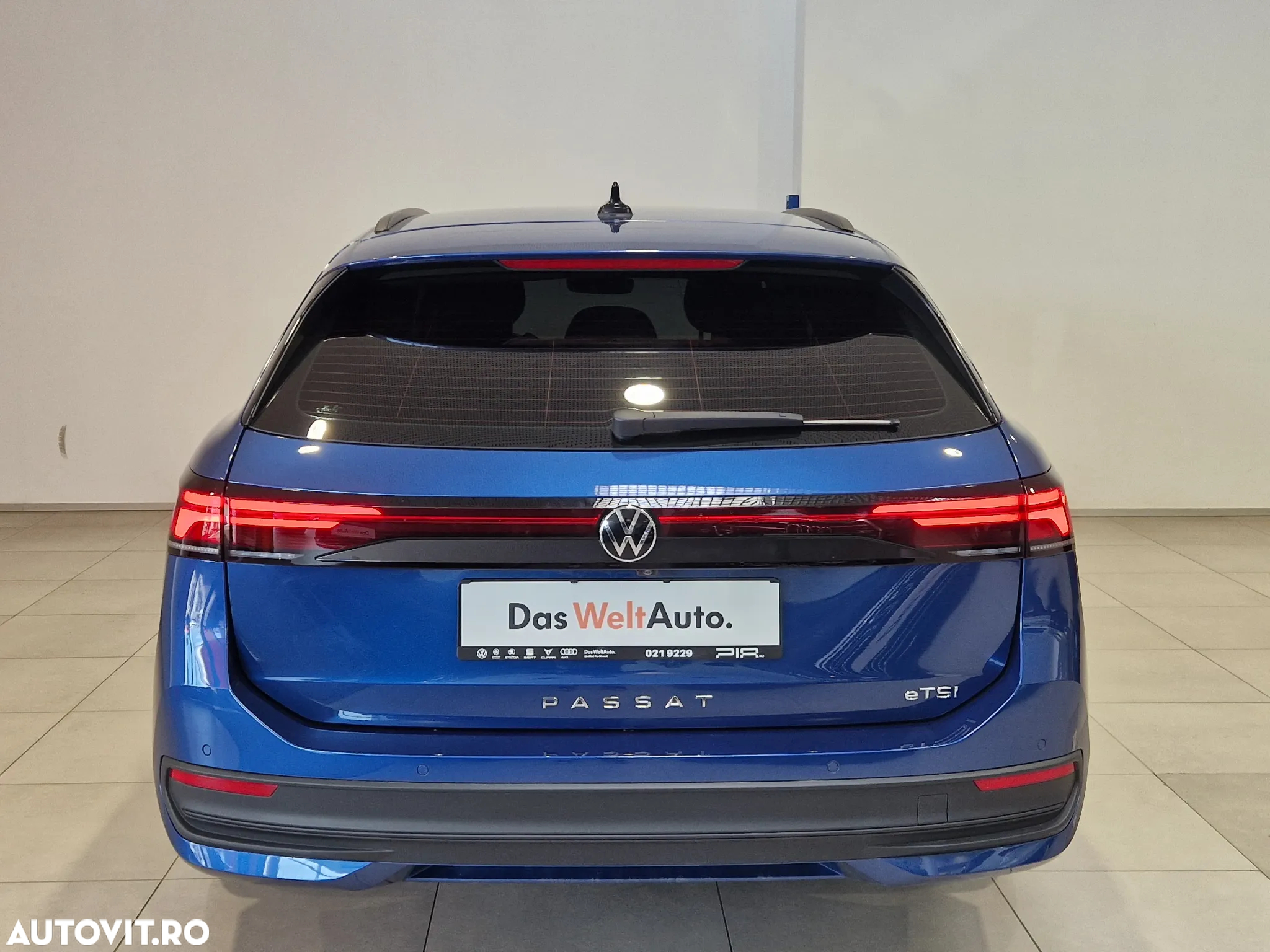 Volkswagen Passat Variant 1.5 eTSI DSG MHEV Base - 8