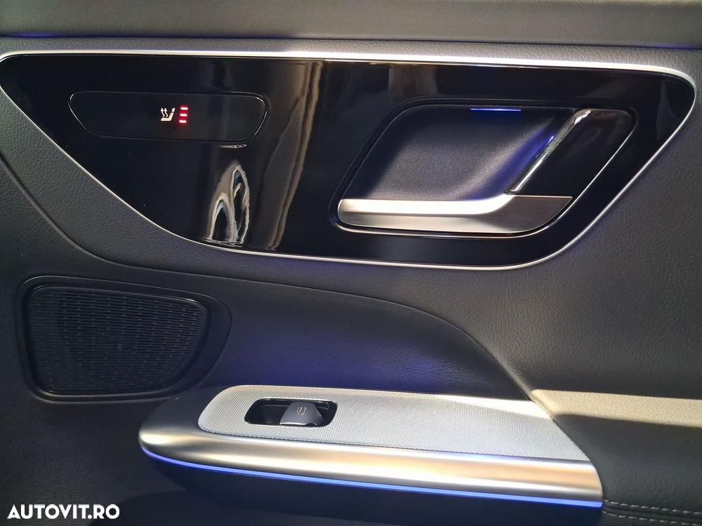 Mercedes-Benz GLC 300 e 4MATIC PHEV - 28