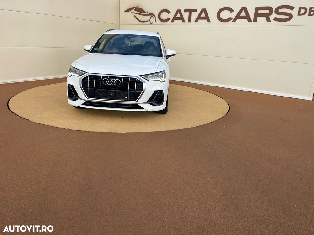 Audi Q3 40 TFSI quattro S tronic S line - 2