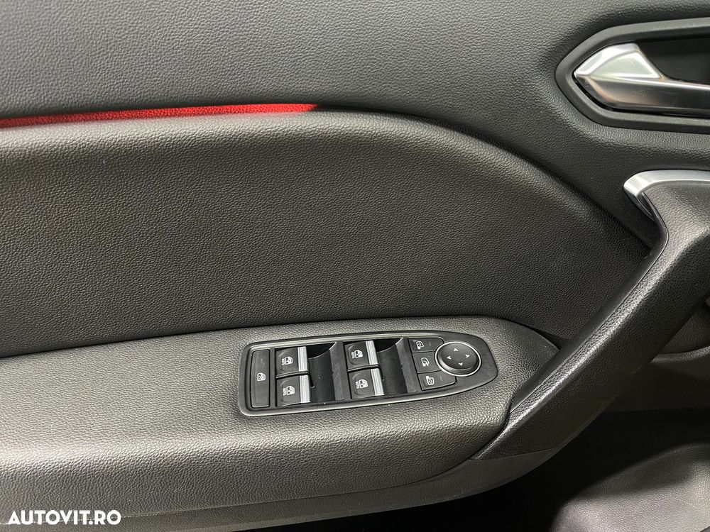 Renault Captur E-Tech Plug-In-Hybrid Intens - 21