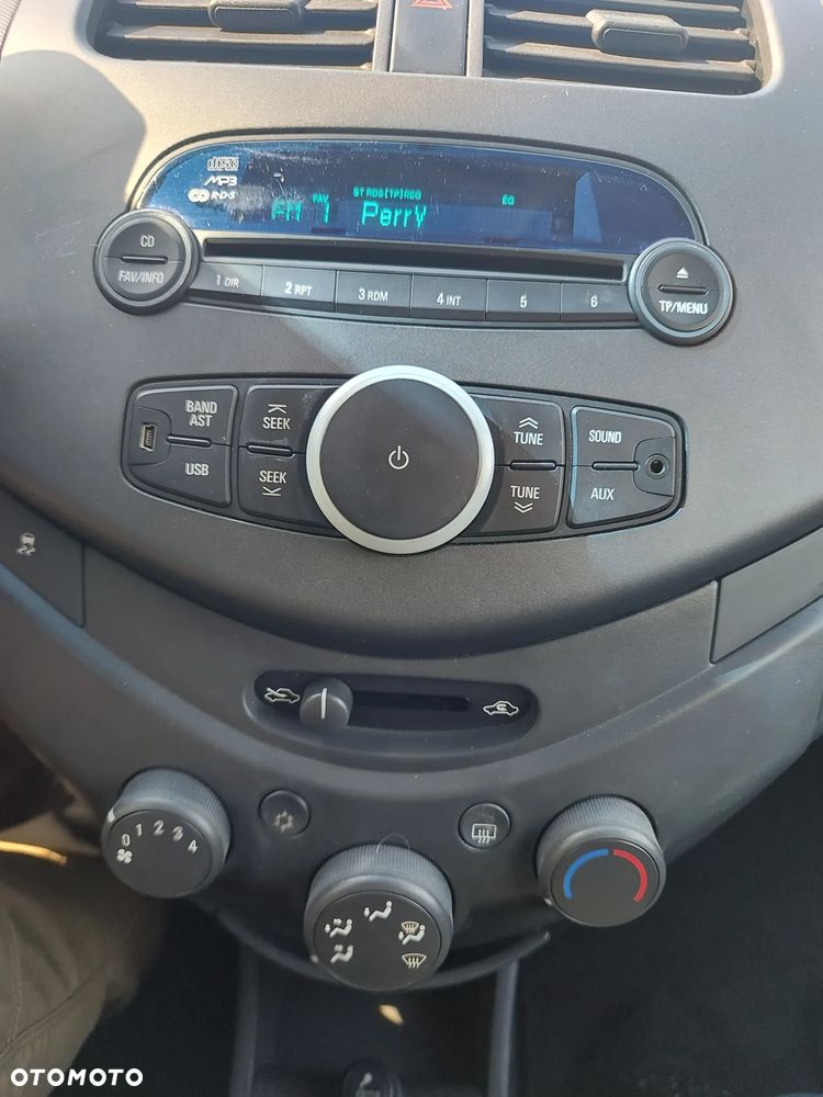 Chevrolet Spark - 10