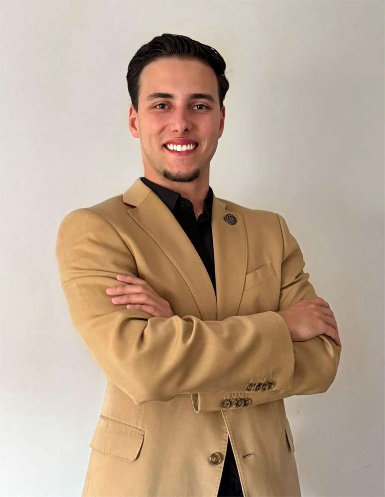 Logotipo: Rafael Frazão