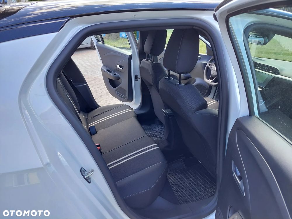 Opel Corsa 1.2 T mHEV EdCT - 27