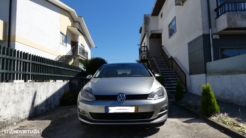 VW Golf 1.6 TDi Trendline BlueMotion - 1