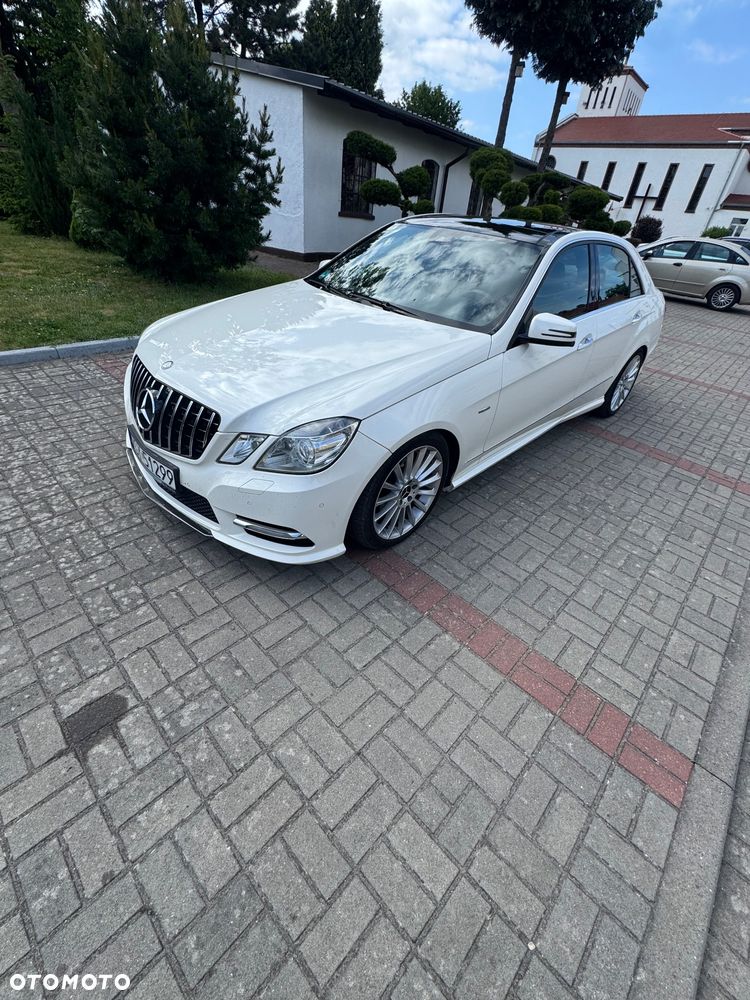 Mercedes-Benz Klasa E 350 CDI BlueEff Avantgarde - 33