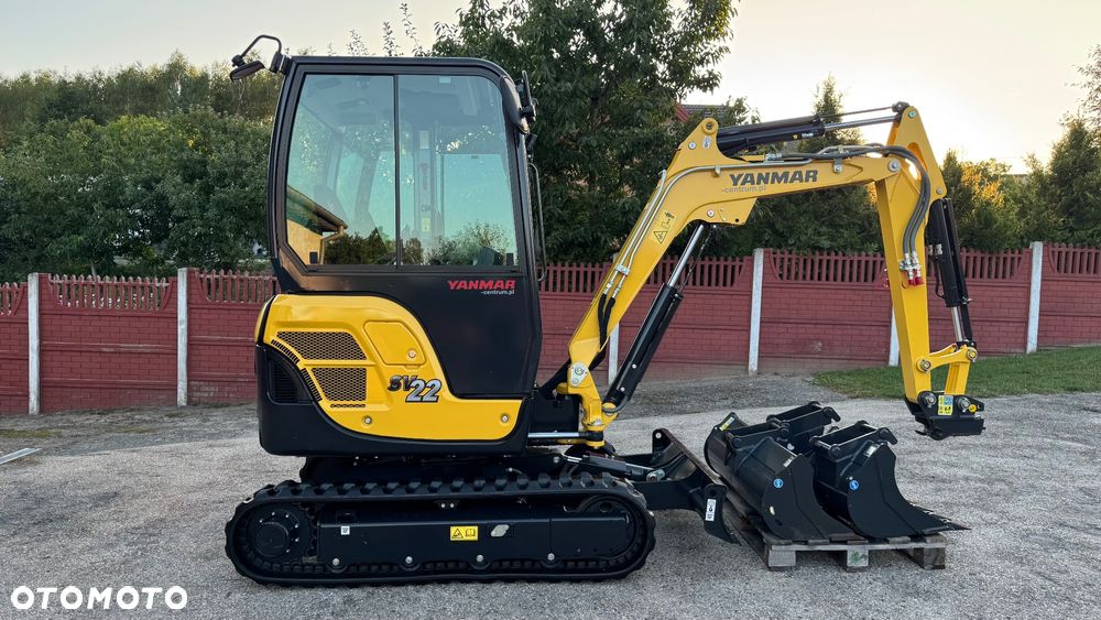 Yanmar SV22 / rok prod. 2021 / liczba godzin 42 / zakupiona w polskiej sieci dealerskiej / komplet 3 łyżek / stan idealny / - 5
