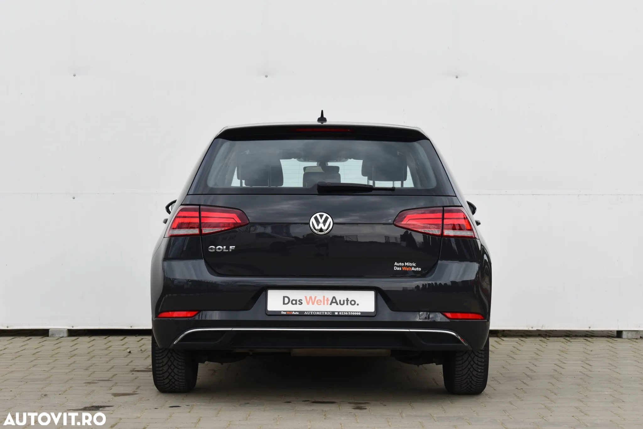Volkswagen Golf 1.6 TDI Comfortline - 4
