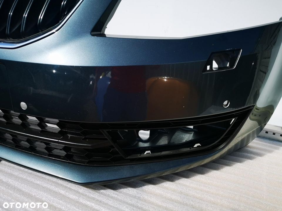 SKODA OCTAVIA III 12- ZDERZAK PRZEDNI PRZÓD NA SPRYSKI + 4 X PDC 4XPDC , nr aukcji NZ244 - 10