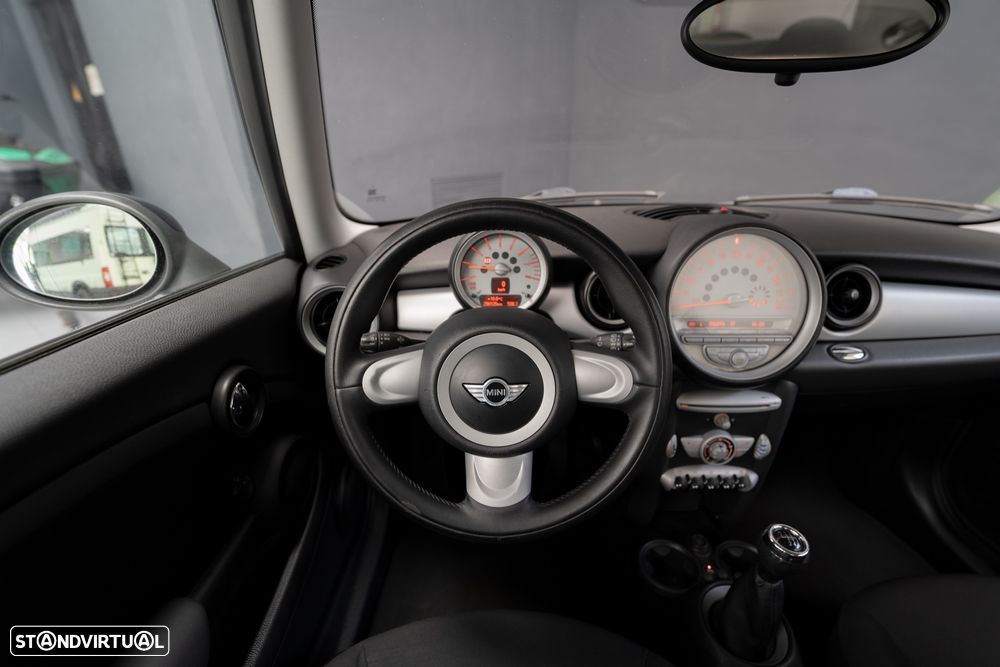 MINI 3 Portas Cooper - 12