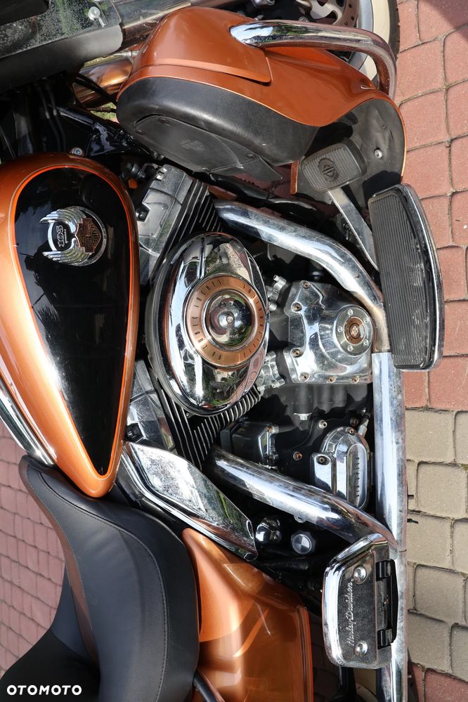 Harley-Davidson FLHS Electra Glide - 16
