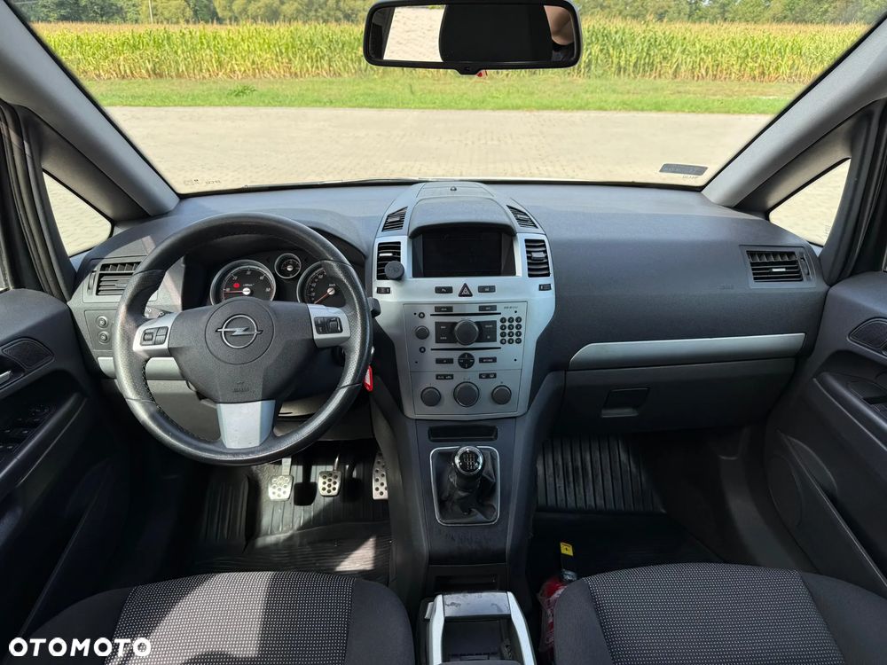Opel Zafira 1.9 CDTI Navi - 19