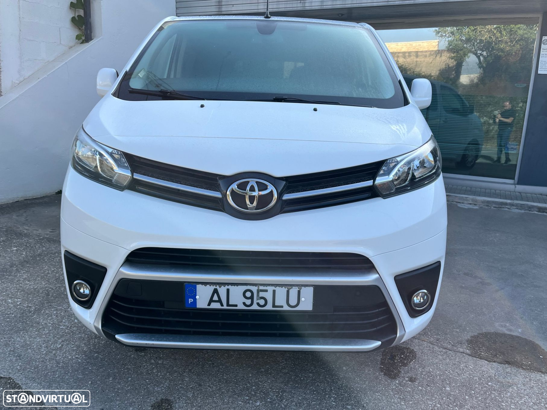 Toyota Proace Verso 1.5 D-4D L2 1.2T Comfort 9L PDL - 2