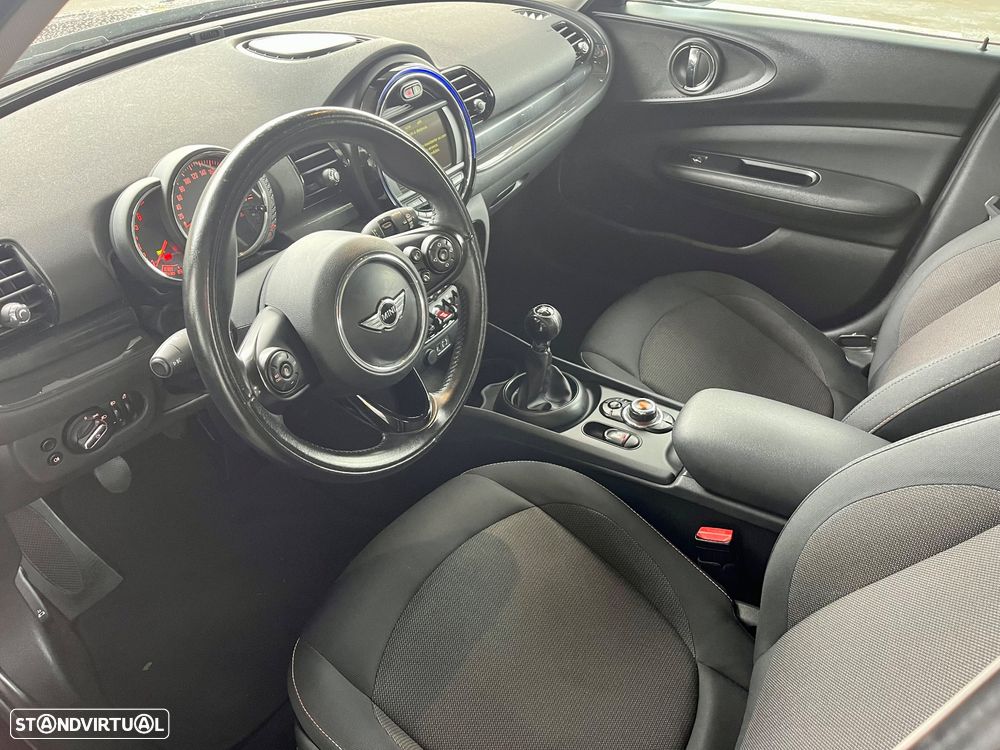 MINI Clubman Cooper D - 14