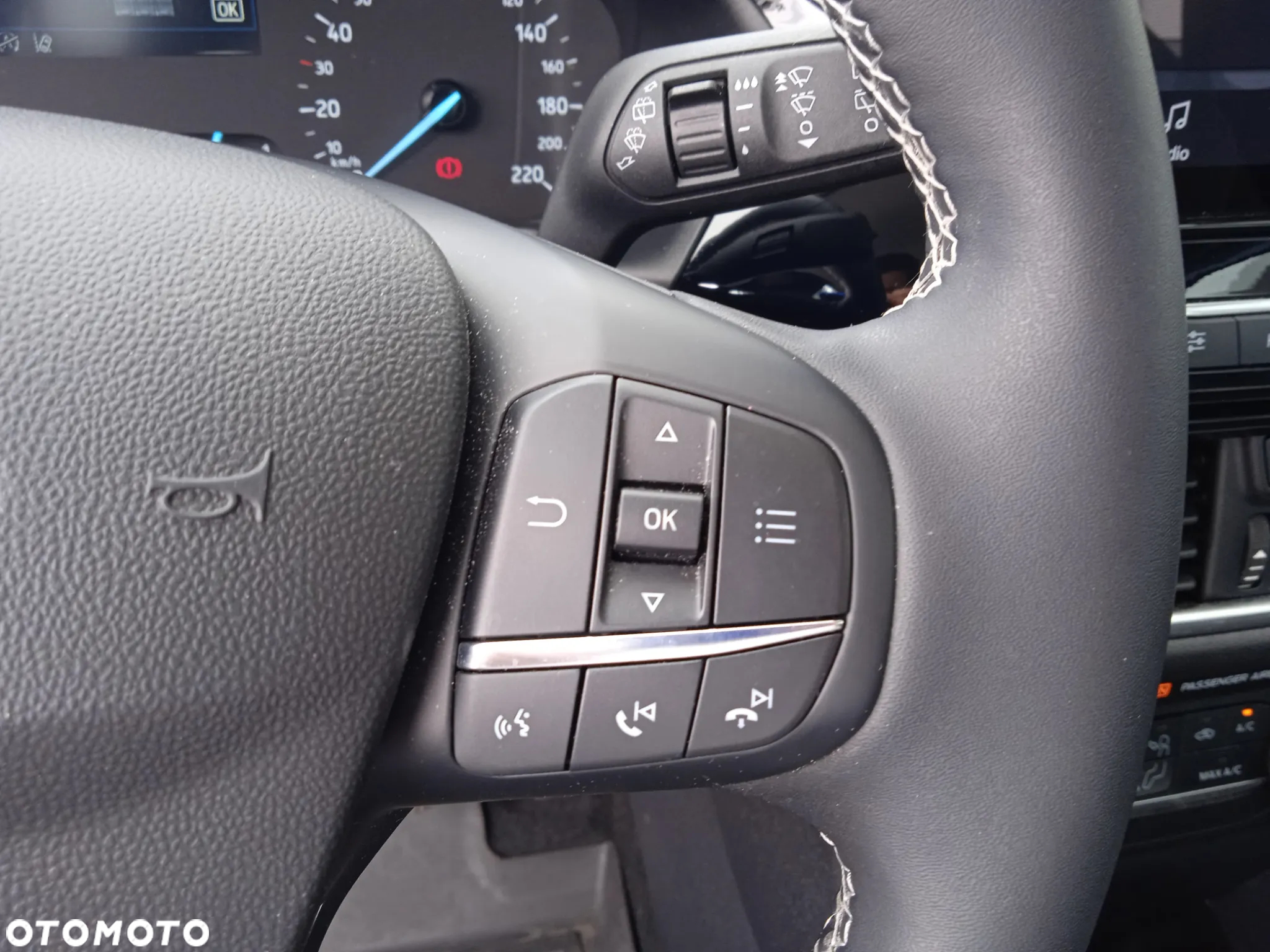 Ford Fiesta 1.0 EcoBoost Titanium ASS - 13