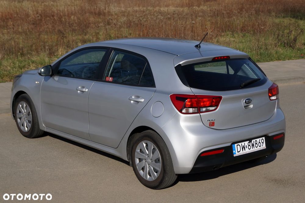 Kia Rio 1.2 L Business Line - 6