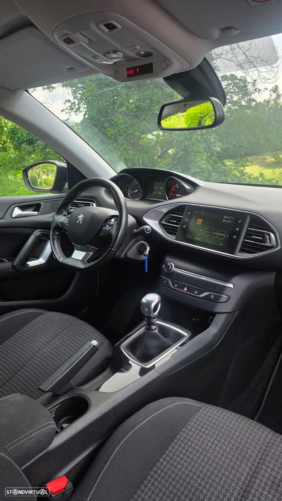 Peugeot 308 130 e-THP Stop & Start Active - 9