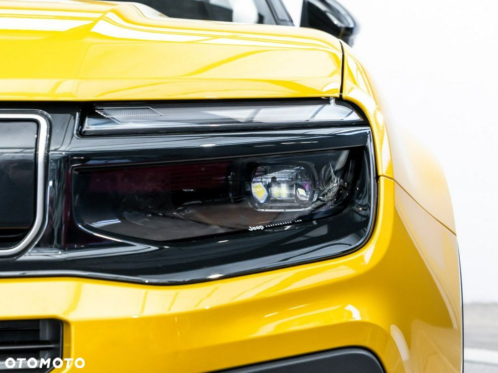 Jeep Avenger 1.2 GSE T3 Summit FWD - 9