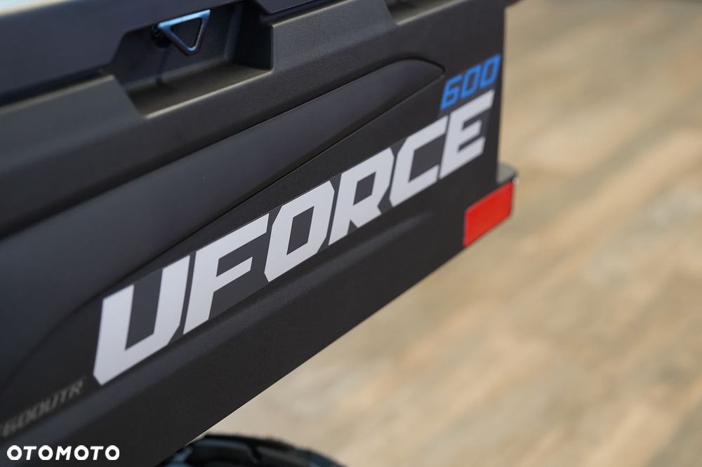 CFMoto UForce - 21