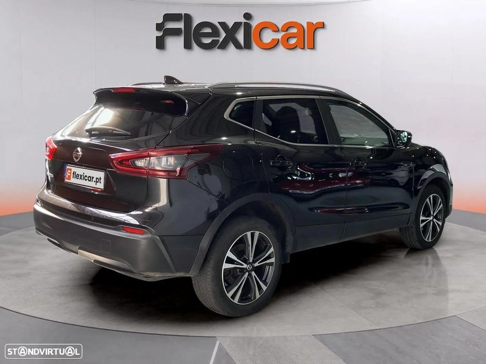 Nissan Qashqai 1.5 dCi N-Connecta J18 - 6