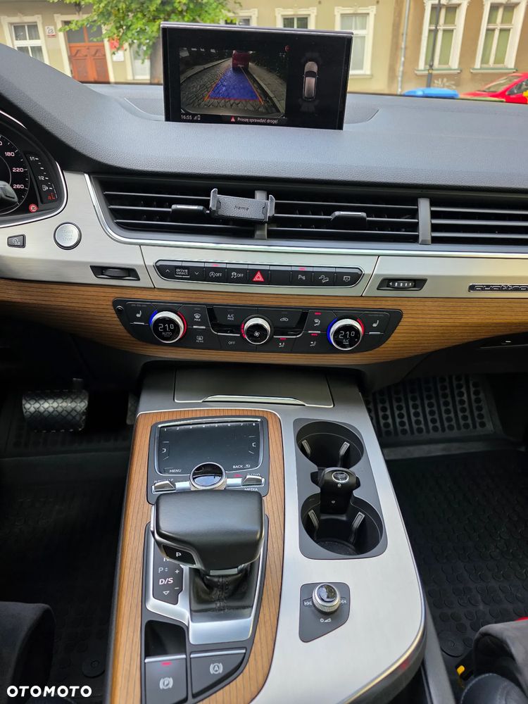 Audi Q7 - 15