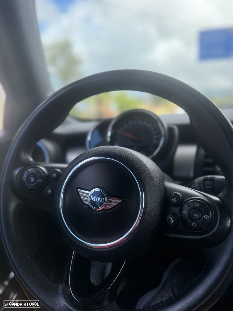 MINI Cabrio Cooper D Auto - 34