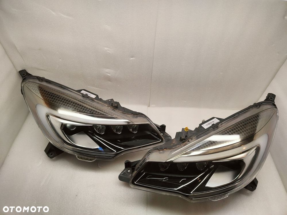 citroen ds3 xenon komplet lamp prednich 89908458, 89909111 - 12