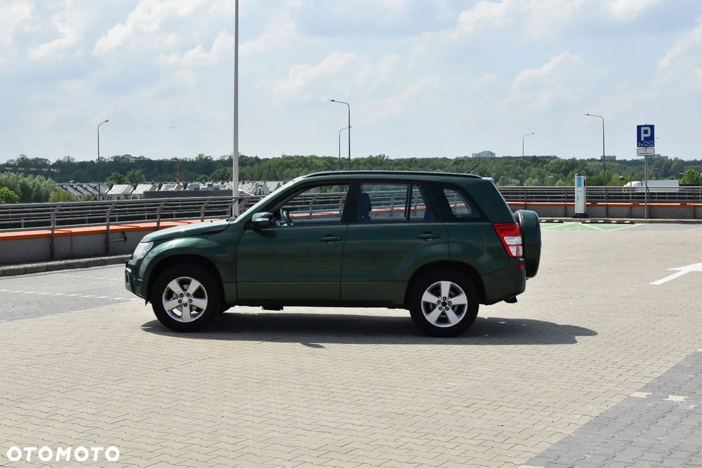 Suzuki Grand Vitara 2.0 De luxe - 5