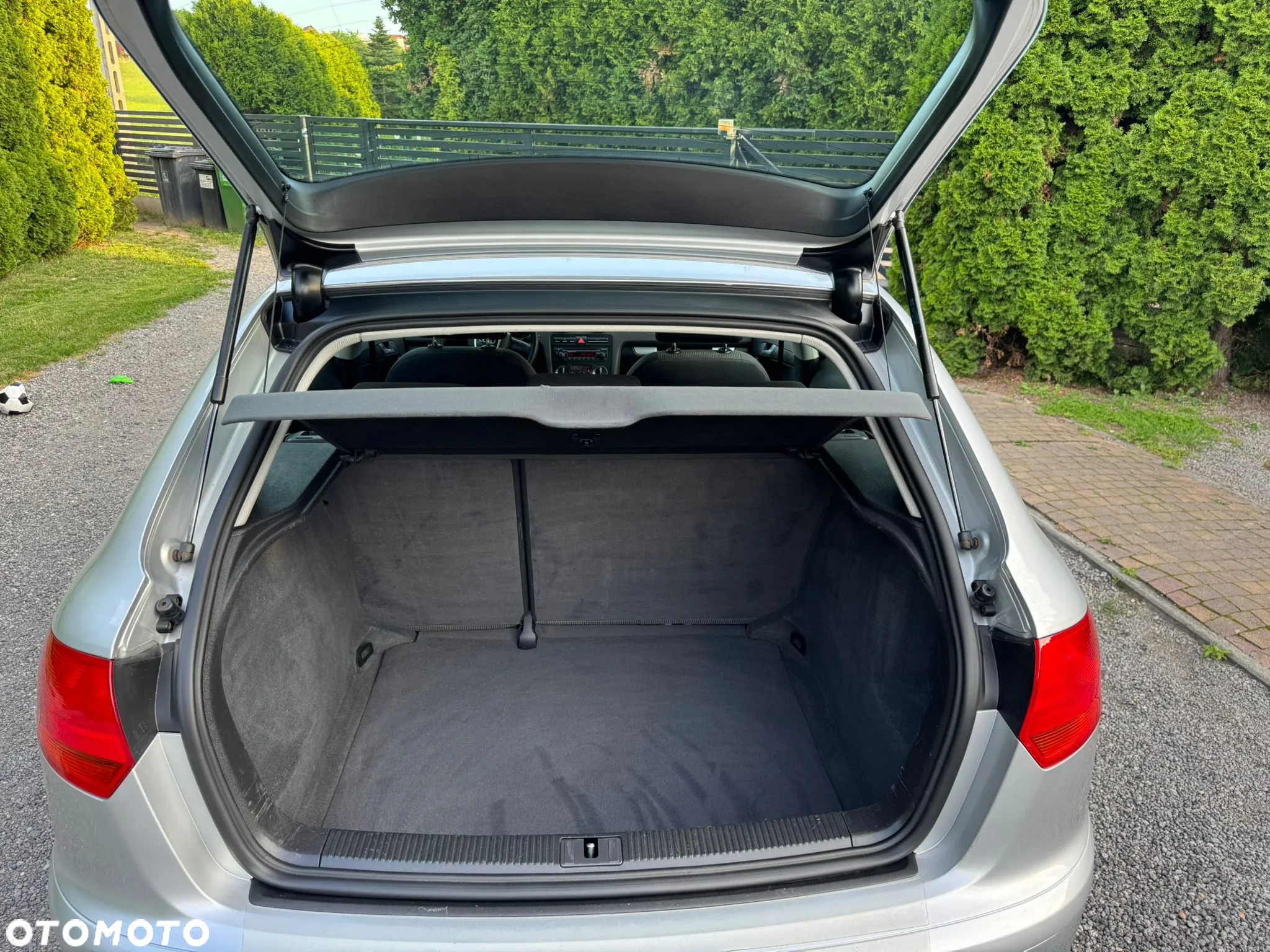 Audi A3 1.6 Attraction - 14