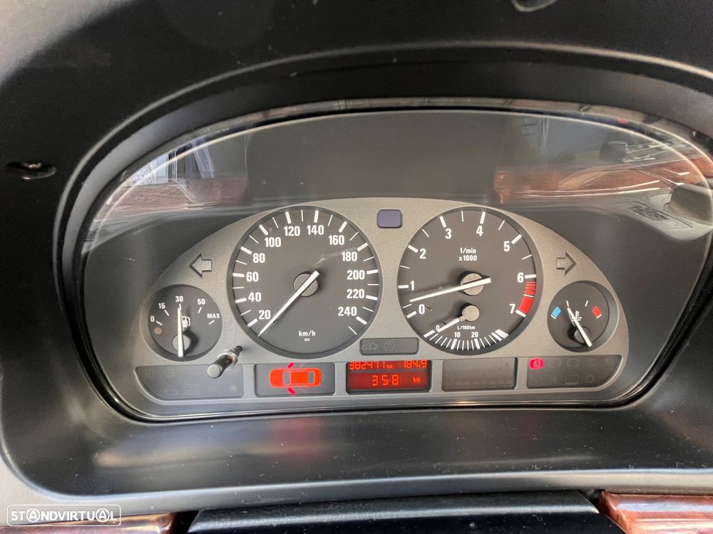 BMW 520 - 10