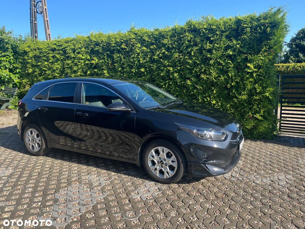 Kia Ceed 1.5 T-GDI Business Line - 1