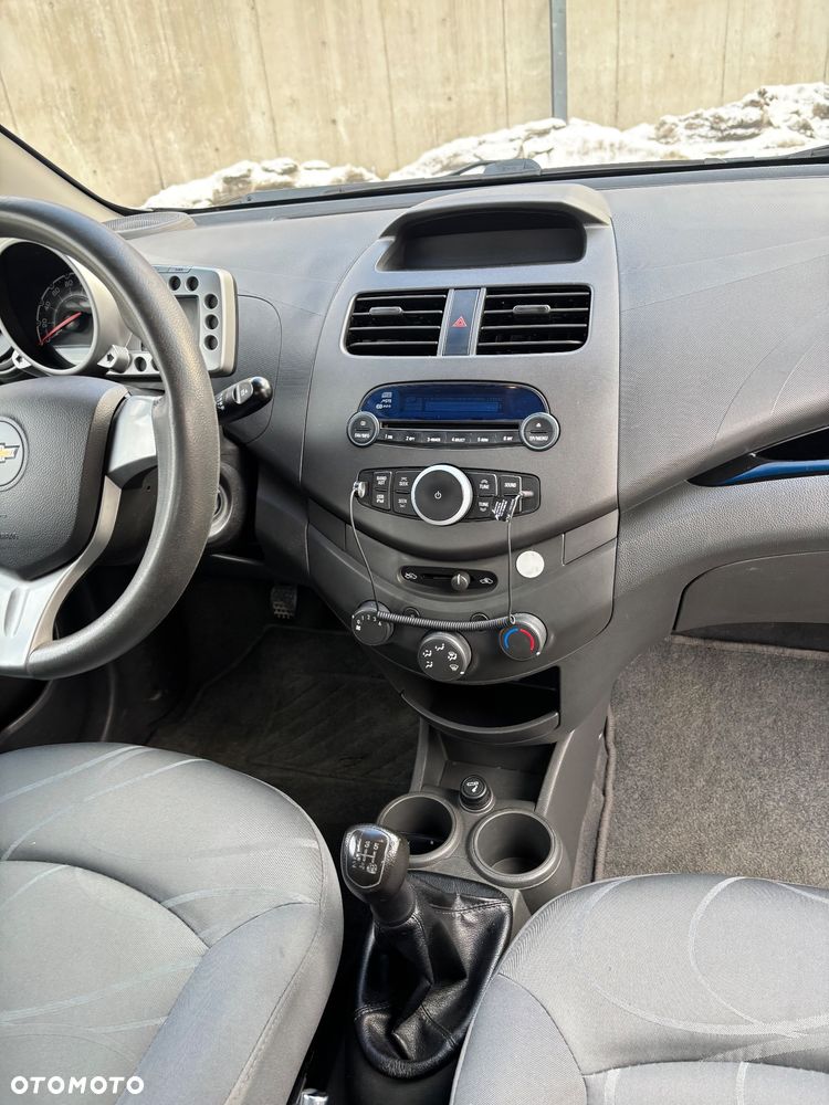Chevrolet Spark 1.0 LS - 6