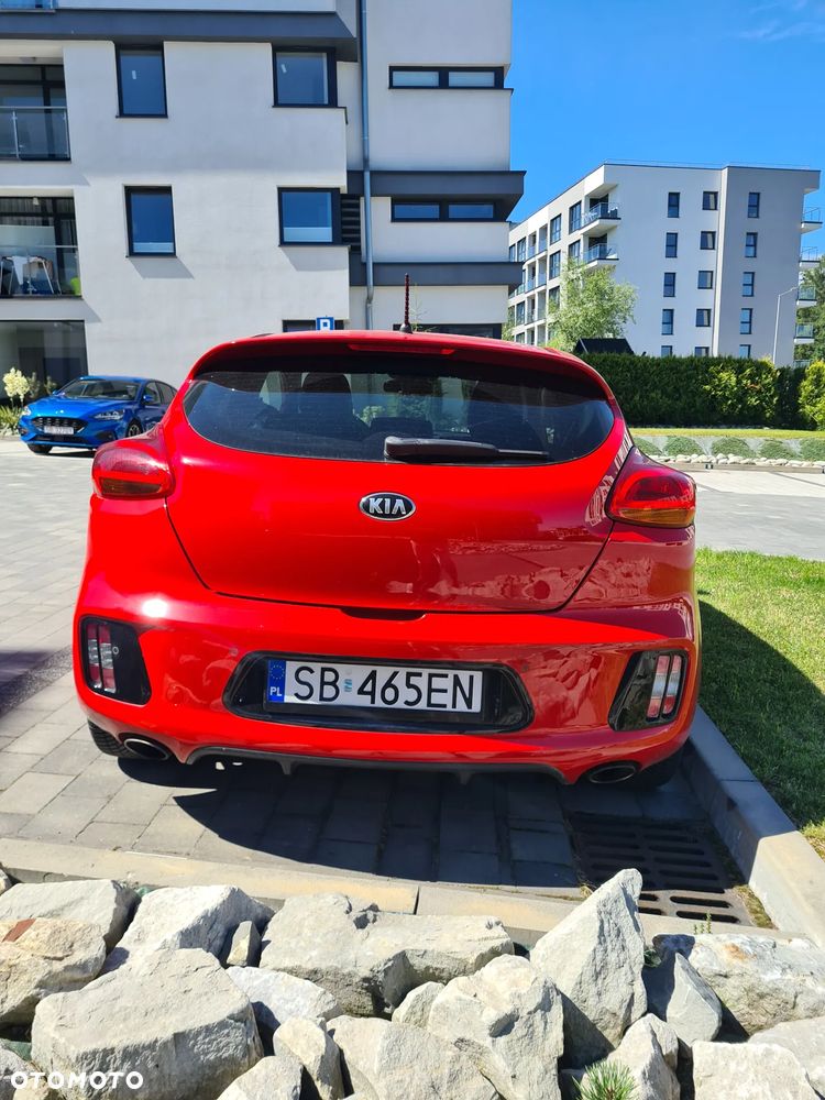 Kia Ceed 1.6 T-GDI GT L - 7