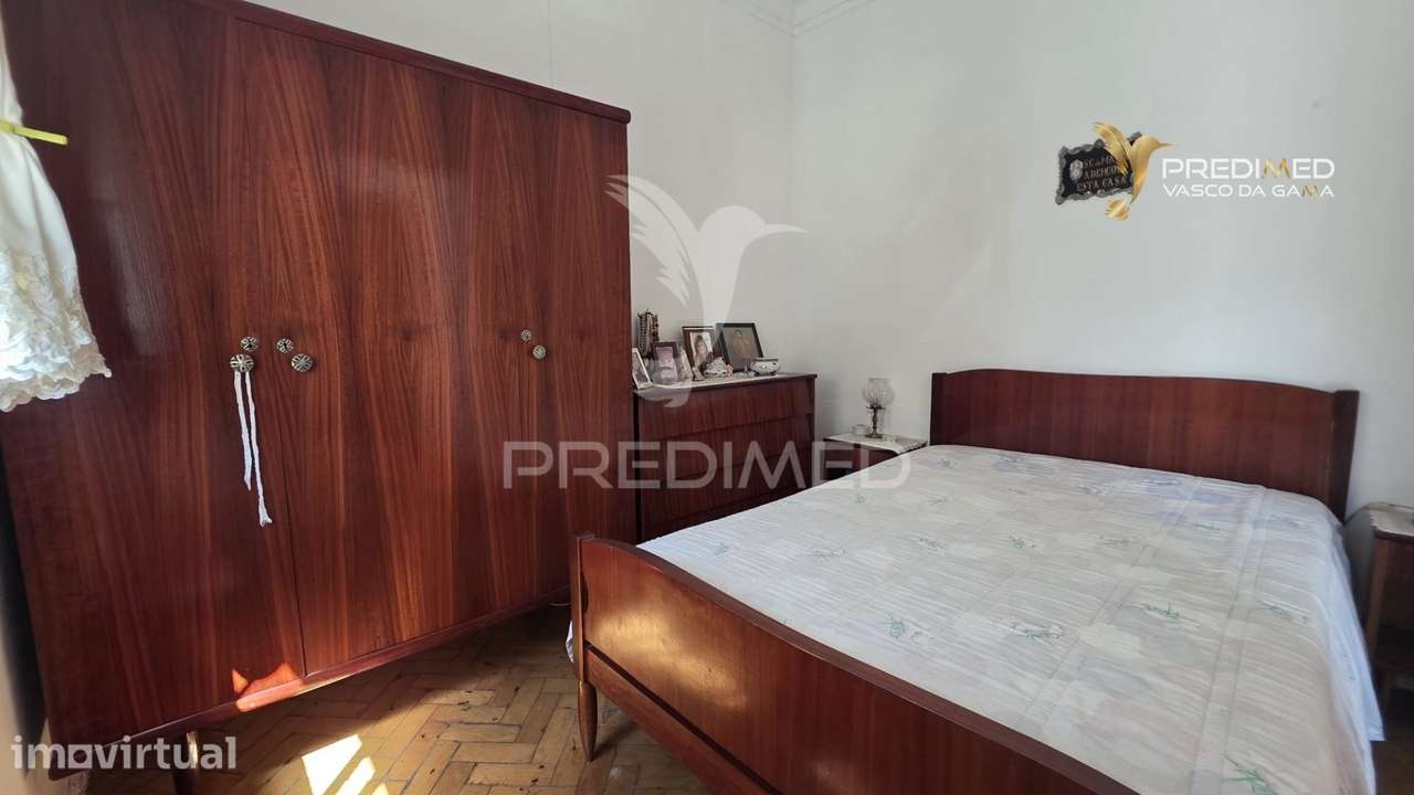 Moradia - Grande imagem: 4/33