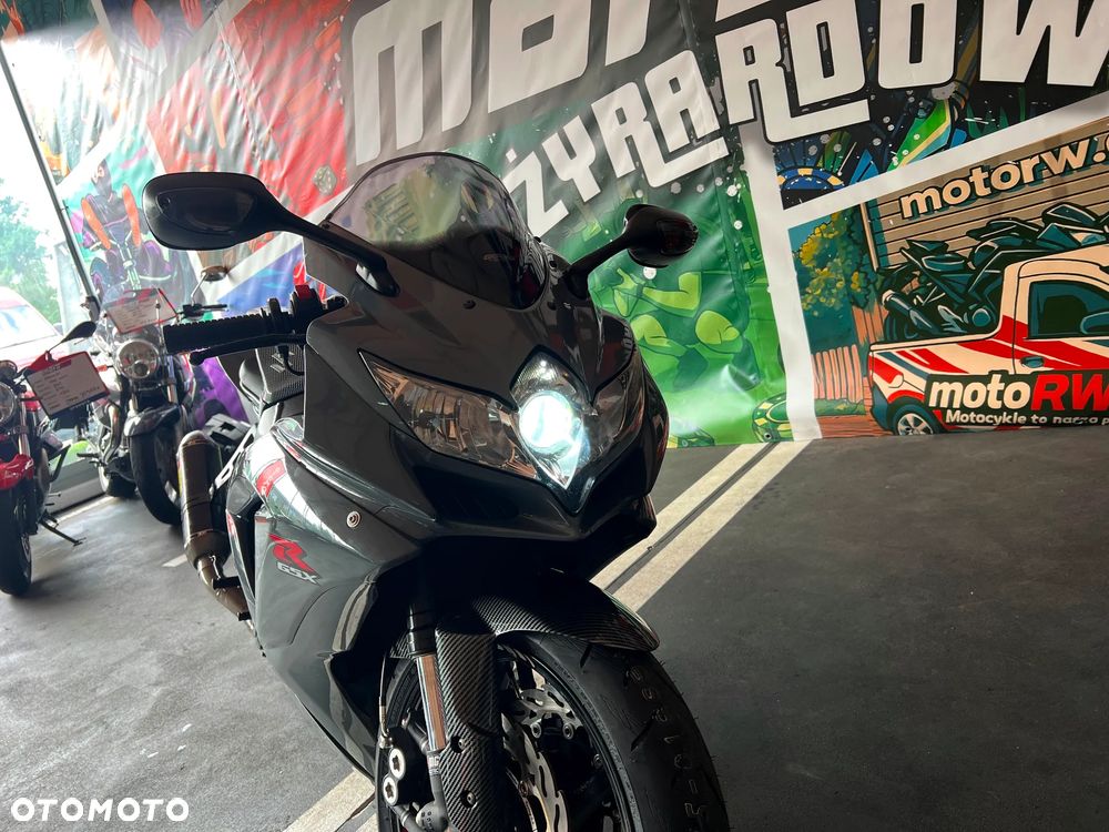 Suzuki GSX-R - 14