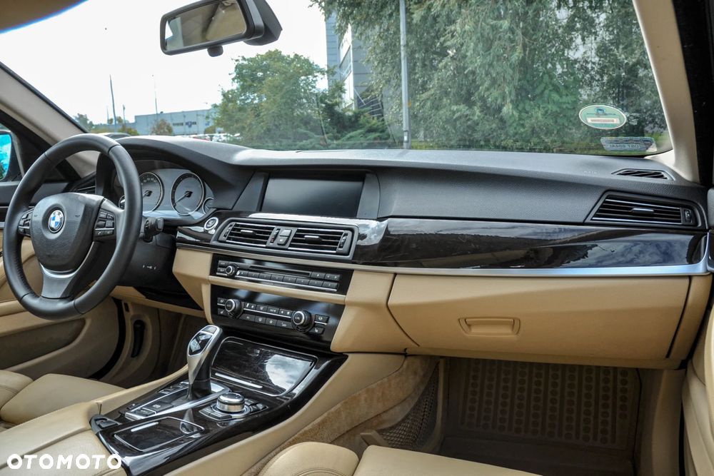 BMW Seria 5 - 11