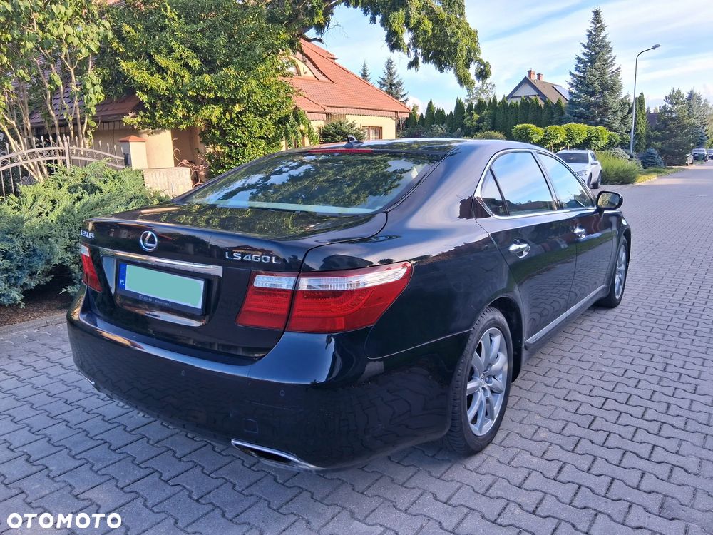 Lexus LS - 5
