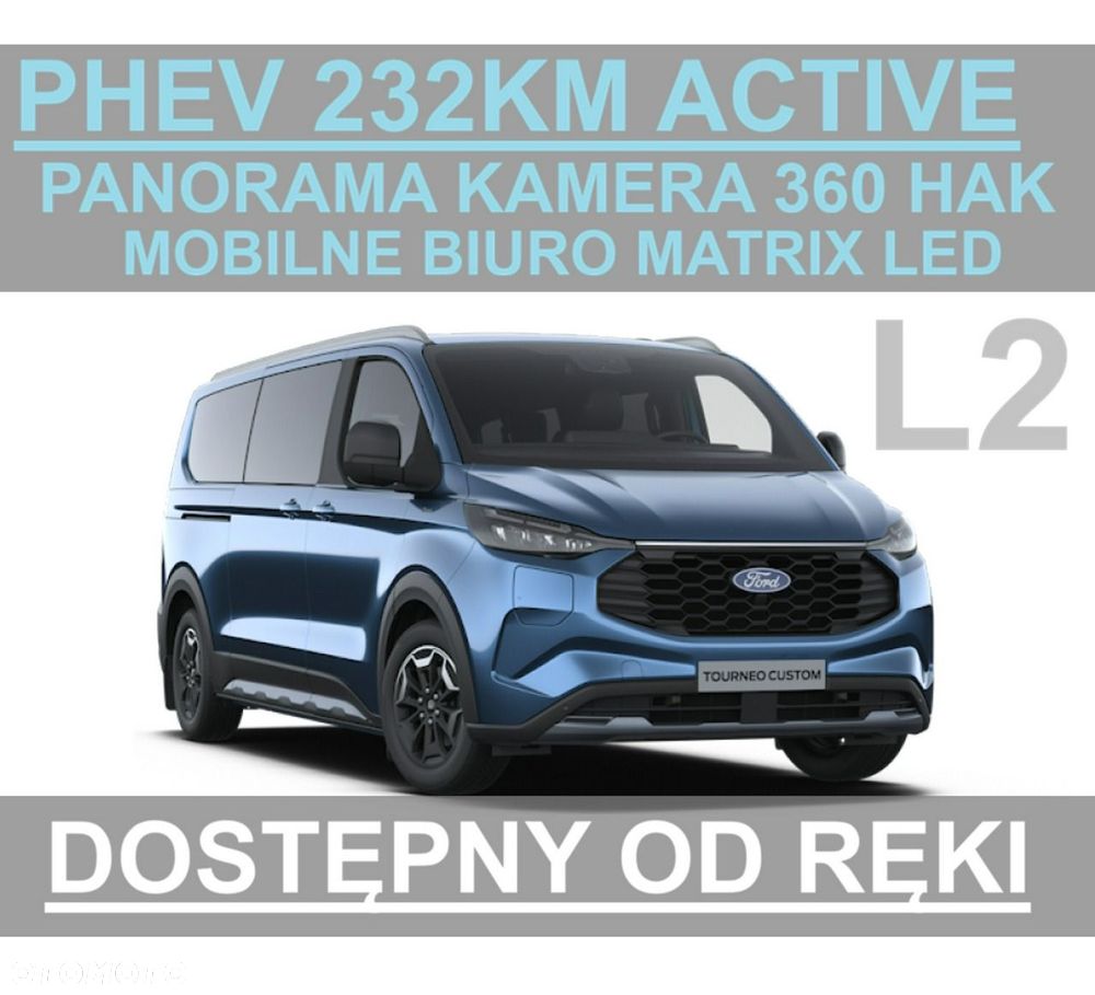 Ford Tourneo Custom - 1
