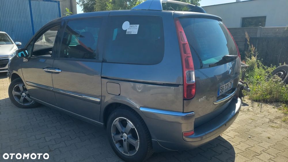 Citroën C8 HDi 165 Exclusive - 4