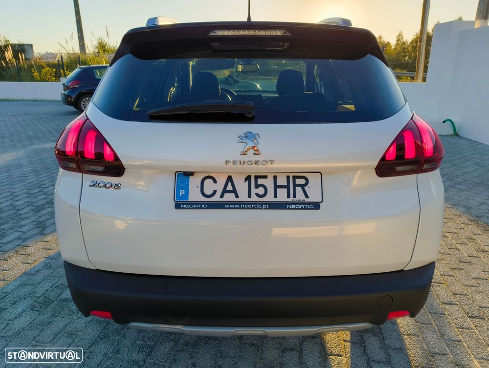 Peugeot 2008 1.2 PureTech Crossway - 6