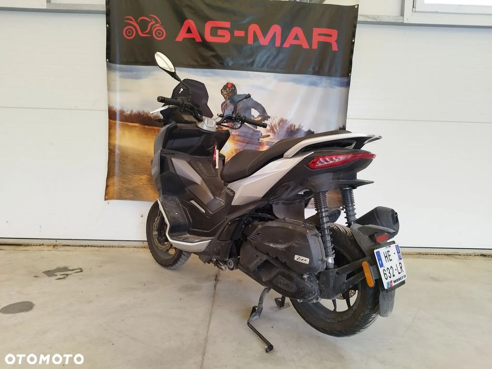Aprilia SR - 7