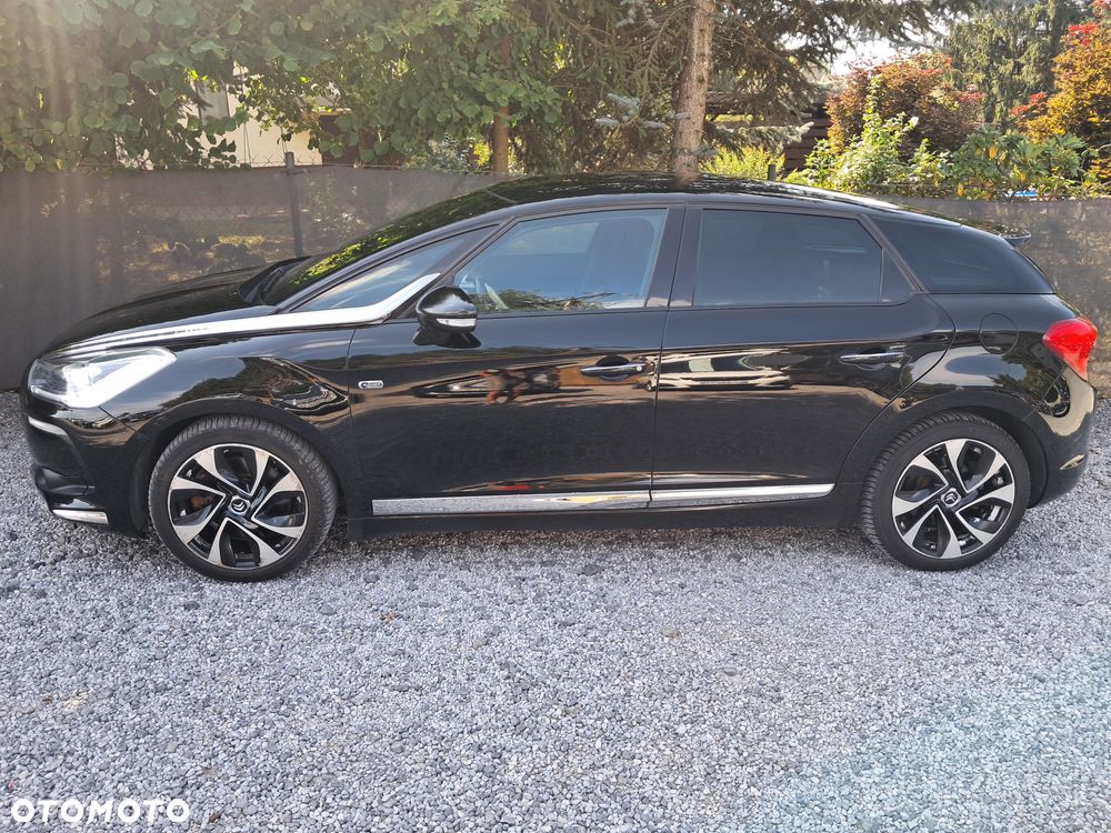 Citroën DS5 2.0 HDi Hybrid4 SoChic MCP - 4