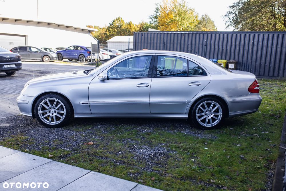 Mercedes-Benz Klasa E 500 Avantgarde - 10