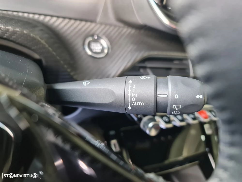 Peugeot 2008 1.2 PureTech Allure Pack - 39