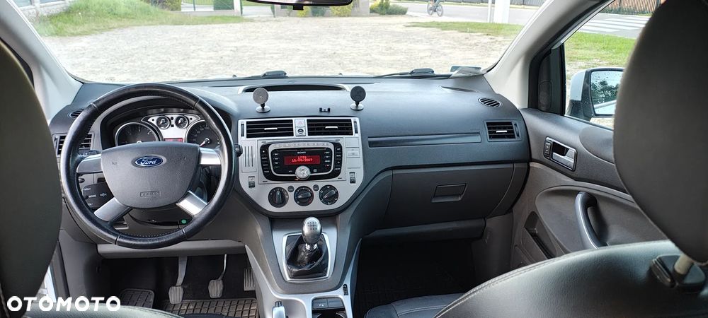 Ford Kuga 2.0 TDCi Individual - 11