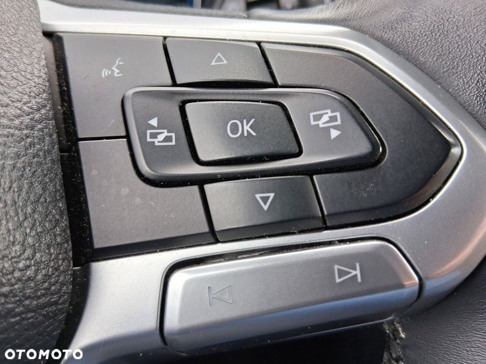 Volkswagen Amarok 3.0 V6 Tdi 240 km - 28