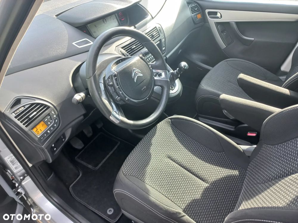 Citroën C4 Picasso 2.0 HDi FAP Exclusive - 20