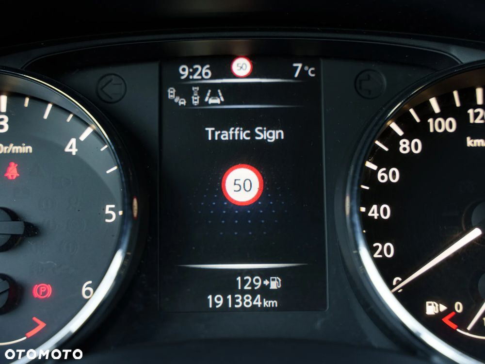 Nissan Qashqai 1.6 DCi Tekna+ - 35