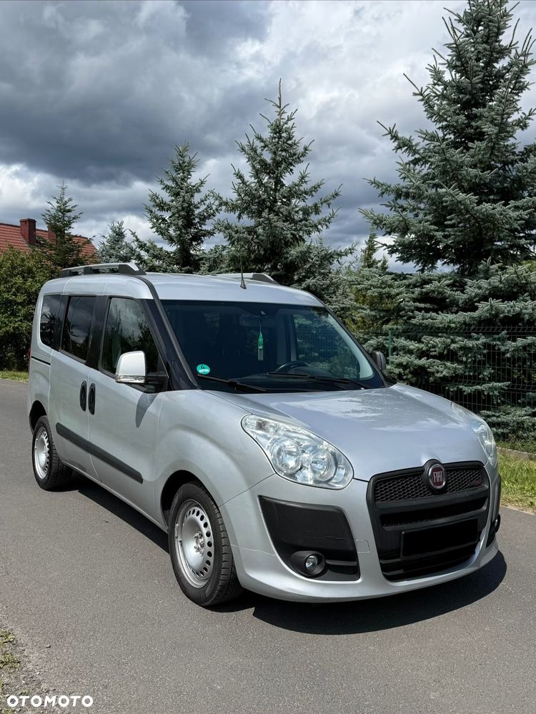 Fiat Doblo 2.0 16V Multijet Emotion - 2